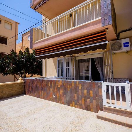 Playa La Mata - Apartamento "Limonka"アパートメント エクステリア 写真