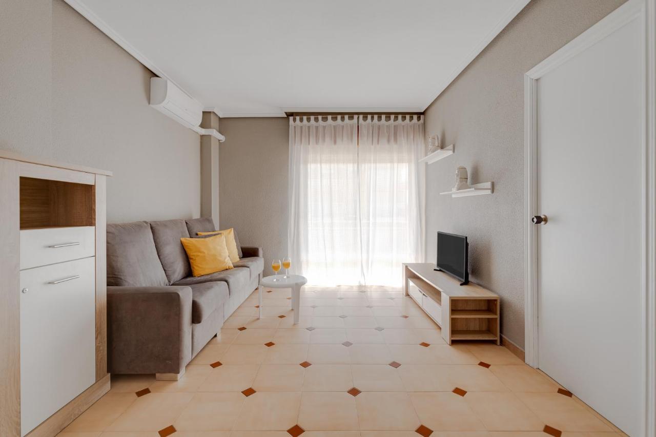 Playa La Mata - Apartamento "Limonka" エクステリア 写真